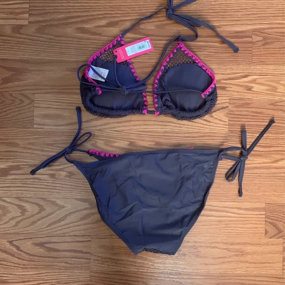 Bikini set - Picture 2 of 3